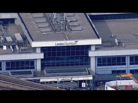 영국 히스로 공항 등 3곳서 소형폭발물 발견 / 연합뉴스TV (YonhapnewsTV)